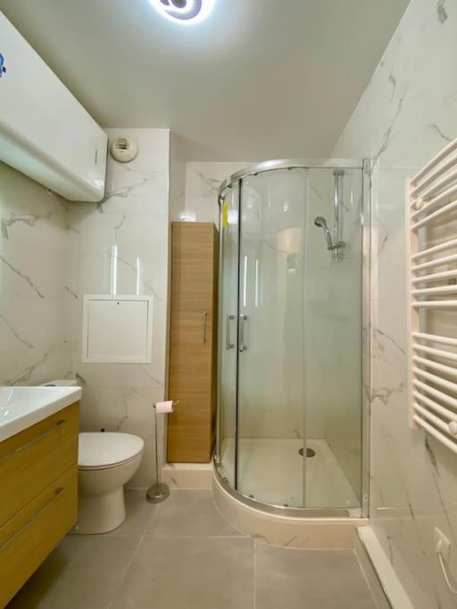 Suite Maximilien Near Disneyland بوسي سان جورْج المظهر الخارجي الصورة